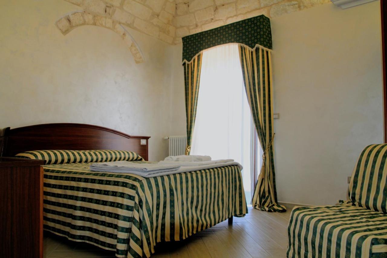Rooms Dimora Arco - Affitti Brevi Italia Monte SantʼAngelo Exterior foto