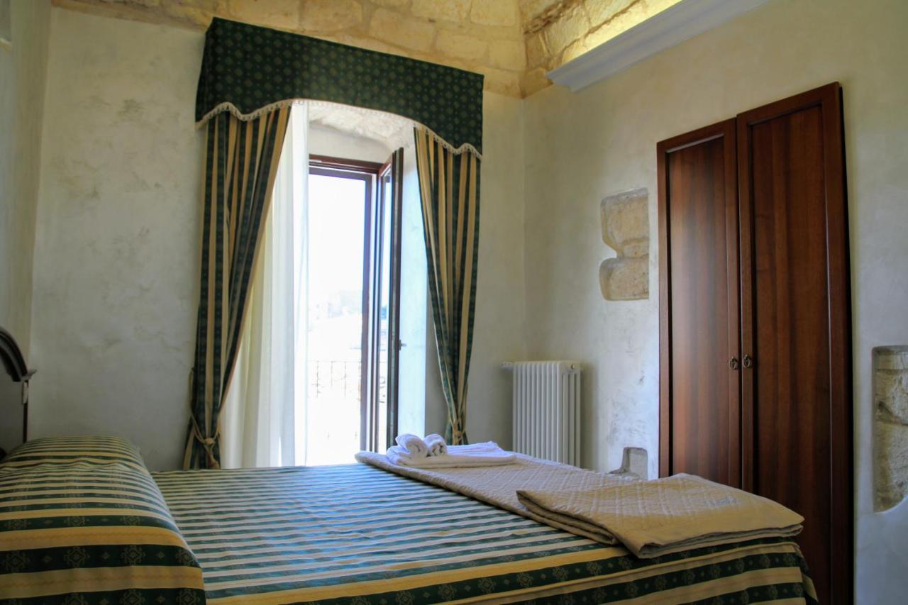 Rooms Dimora Arco - Affitti Brevi Italia Monte SantʼAngelo Exterior foto
