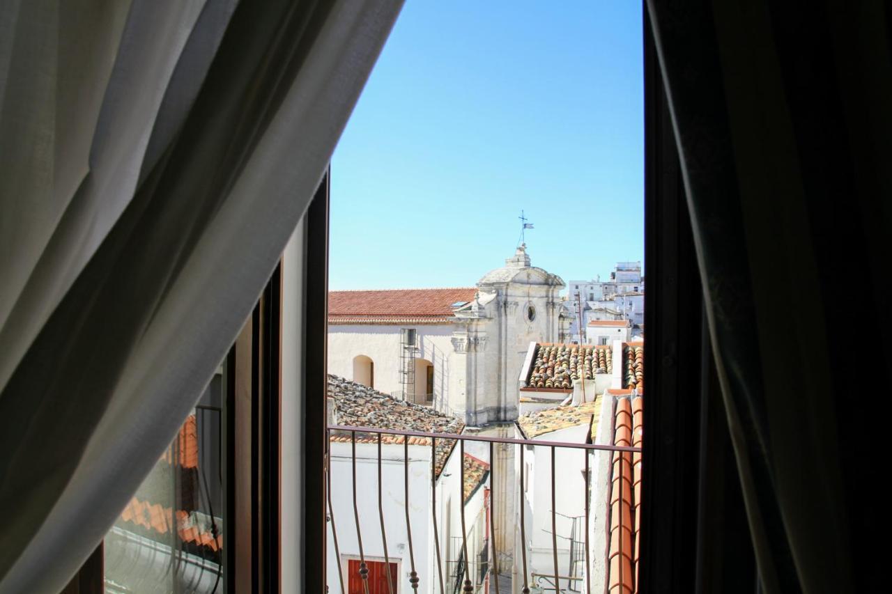 Rooms Dimora Arco - Affitti Brevi Italia Monte SantʼAngelo Exterior foto